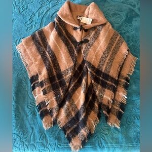NWT St John’s Bay Poncho